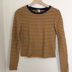 Long-sleeve top